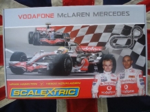 images/productimages/small/Vodafoon McLaren Mercedes ScaleXrric 1;32 nw. voor.jpg